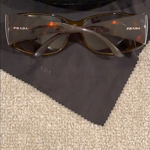 Prada Authentic Vintage sunglasses - Picture 2 of 5